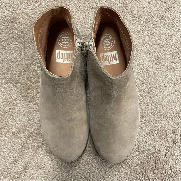 NWT FitFlop Womens SUMI Suede Ankle Boot Shoes US 5 - Picture 3 of 13